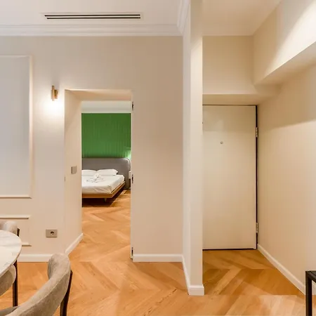 Luxury37 - Porta Venezia Milánó