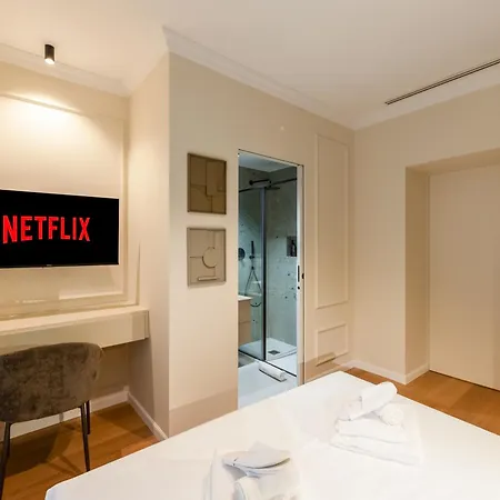 Luxury37 - Porta Venezia Apartman